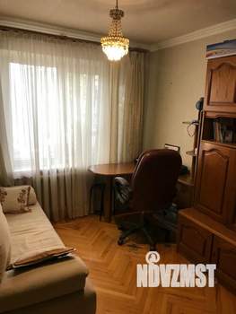 3-к квартира, вторичка, 63м2, 1/10 этаж