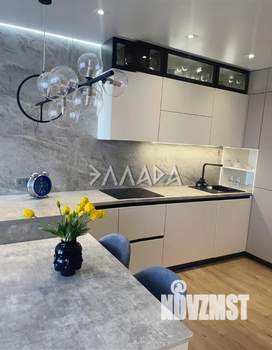 4-к квартира, вторичка, 90м2, 8/23 этаж