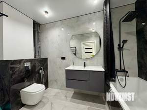 2-к квартира, вторичка, 58м2, 18/18 этаж