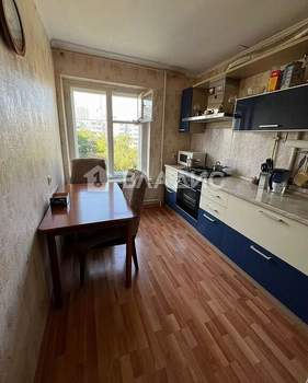 3-к квартира, вторичка, 59м2, 6/9 этаж