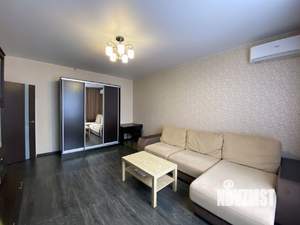 1-к квартира, вторичка, 37м2, 10/19 этаж
