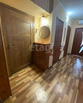 3-к квартира, вторичка, 60м2, 10/10 этаж