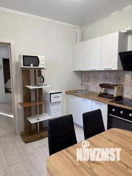 3-к квартира, вторичка, 76м2, 12/19 этаж