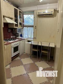 2-к квартира, вторичка, 38м2, 5/5 этаж