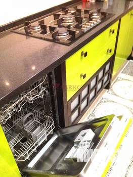 2-к квартира, вторичка, 70м2, 1/4 этаж