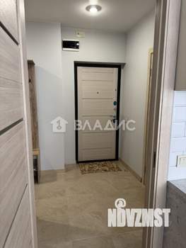 2-к квартира, вторичка, 54м2, 1/10 этаж