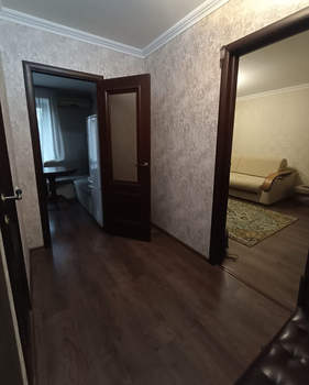 1-к квартира, вторичка, 42м2, 1/10 этаж