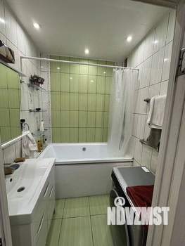 2-к квартира, вторичка, 64м2, 11/18 этаж