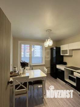 2-к квартира, вторичка, 52м2, 12/18 этаж