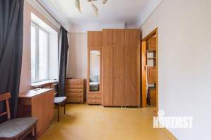 2-к квартира, вторичка, 32м2, 2/2 этаж