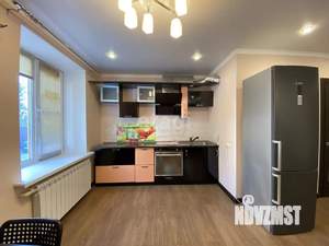 2-к квартира, вторичка, 56м2, 1/11 этаж