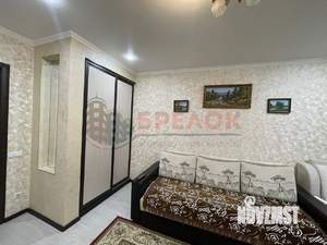 3-к квартира, вторичка, 65м2, 8/9 этаж