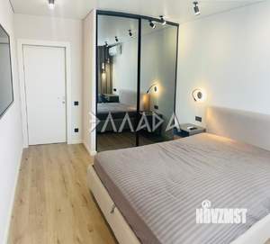 4-к квартира, вторичка, 90м2, 8/23 этаж