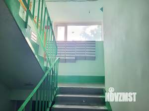 2-к квартира, вторичка, 52м2, 1/10 этаж