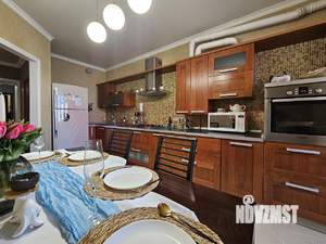 4-к квартира, вторичка, 104м2, 4/10 этаж