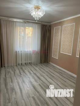 3-к квартира, вторичка, 100м2, 3/5 этаж