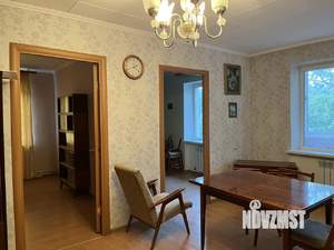 4-к квартира, вторичка, 62м2, 5/5 этаж