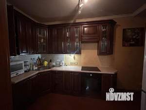 3-к квартира, вторичка, 71м2, 8/17 этаж