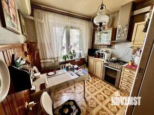 3-к квартира, вторичка, 64м2, 6/9 этаж