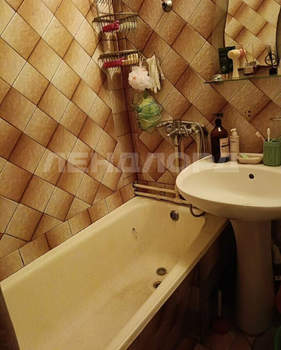 1-к квартира, вторичка, 48м2, 3/9 этаж