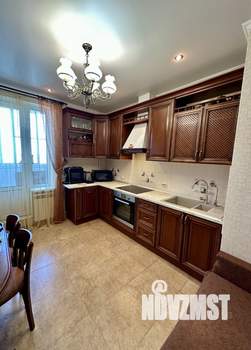 3-к квартира, вторичка, 74м2, 10/17 этаж