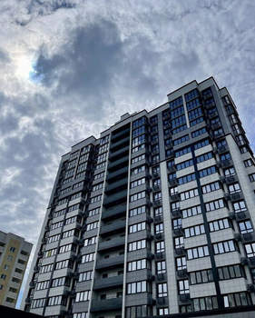 2-к квартира, вторичка, 70м2, 9/16 этаж