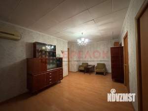 4-к квартира, вторичка, 62м2, 5/5 этаж