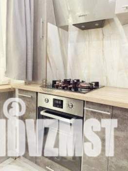 2-к квартира, вторичка, 42м2, 3/5 этаж