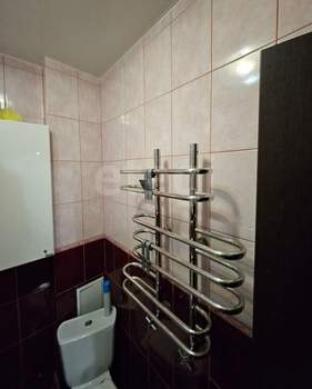 2-к квартира, вторичка, 42м2, 2/4 этаж