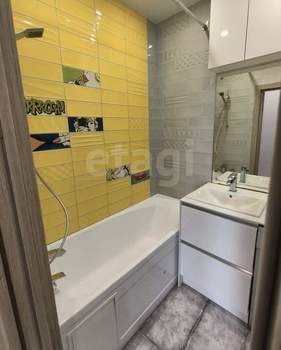 2-к квартира, вторичка, 68м2, 18/22 этаж