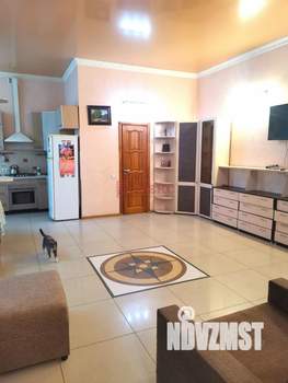 2-к квартира, вторичка, 50м2, 1/9 этаж
