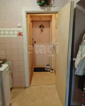 2-к квартира, вторичка, 32м2, 2/3 этаж