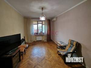 3-к квартира, вторичка, 61м2, 1/4 этаж