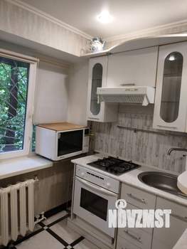 2-к квартира, вторичка, 50м2, 1/5 этаж