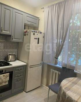 3-к квартира, вторичка, 62м2, 1/3 этаж