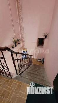 5-к квартира, вторичка, 104м2, 3/3 этаж