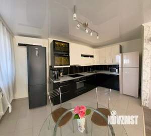 3-к квартира, вторичка, 106м2, 15/18 этаж