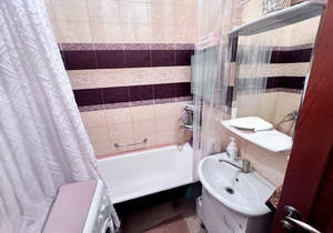 3-к квартира, вторичка, 55м2, 4/4 этаж