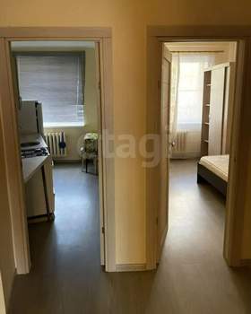 2-к квартира, вторичка, 43м2, 1/2 этаж