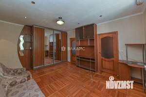 3-к квартира, вторичка, 42м2, 2/2 этаж