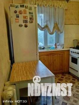 3-к квартира, вторичка, 58м2, 2/5 этаж