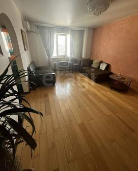 2-к квартира, вторичка, 65м2, 4/16 этаж