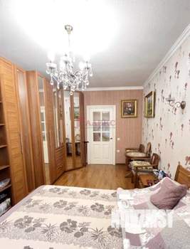 2-к квартира, вторичка, 40м2, 3/5 этаж