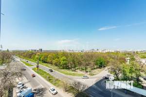 3-к квартира, вторичка, 72м2, 6/25 этаж
