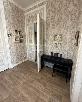 5-к квартира, вторичка, 173м2, 3/3 этаж