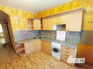 3-к квартира, вторичка, 64м2, 1/10 этаж