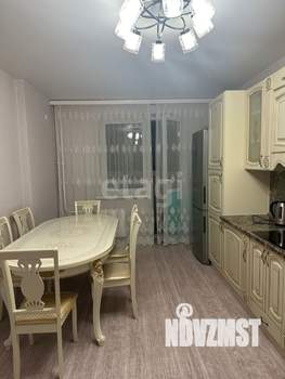 3-к квартира, вторичка, 77м2, 10/18 этаж