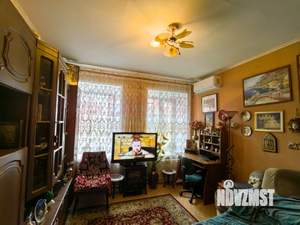 2-к квартира, вторичка, 47м2, 1/2 этаж