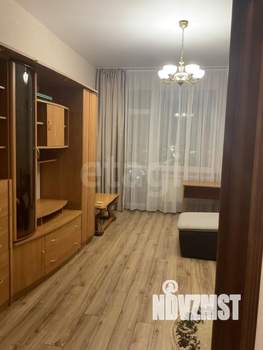 4-к квартира, вторичка, 135м2, 11/15 этаж