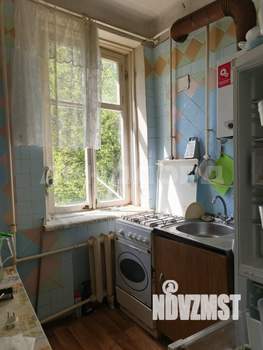 3-к квартира, вторичка, 58м2, 4/4 этаж